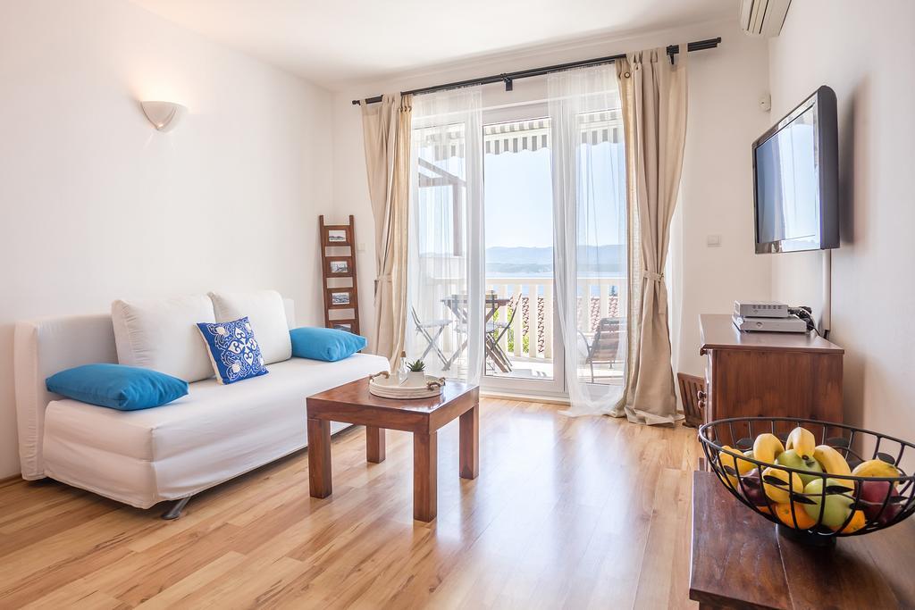 Zlatni Bol Apartments Rom bilde